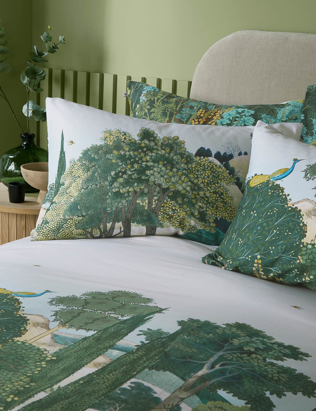 Pure Cotton New Eden Bedding Set 3 of 7