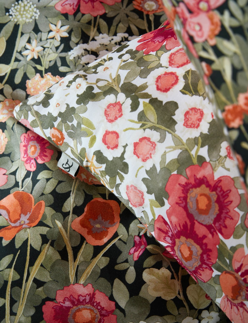 Pure Cotton Sateen Wallflower Bedding Set 4 of 9