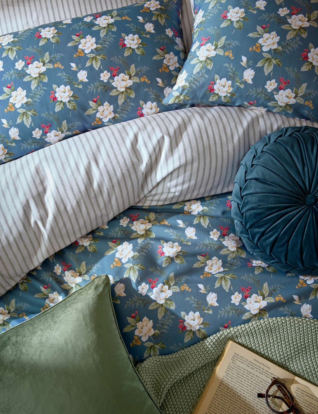 Pure Cotton Sateen Gardenia Bedding Set 2 of 6