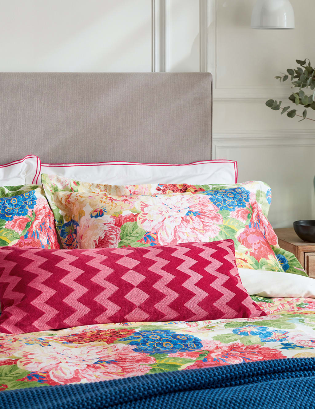 Pure Cotton Rose & Peony Duvet Cover 2 of 3