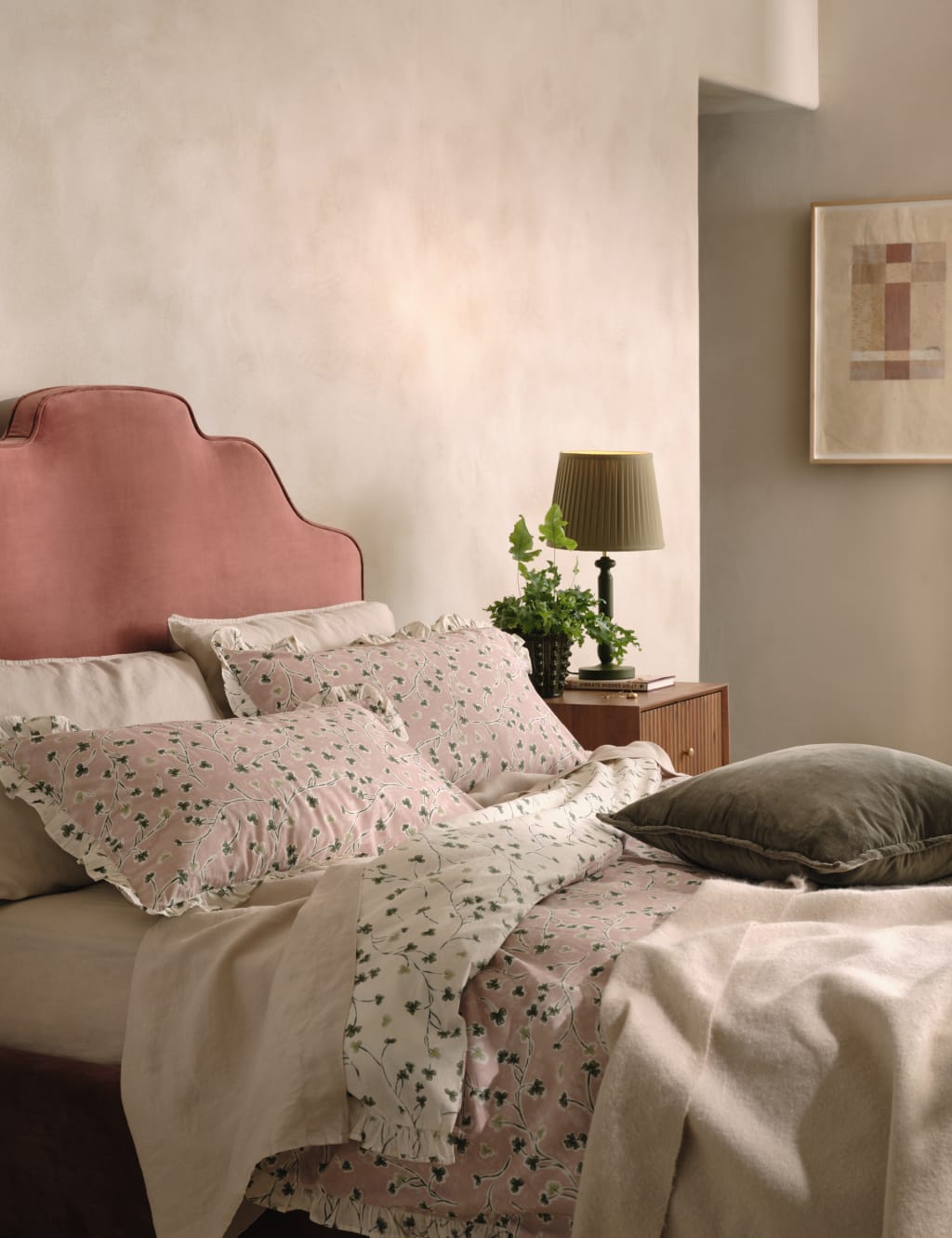 Pure Cotton Clover Print Bedding Set 6 of 6