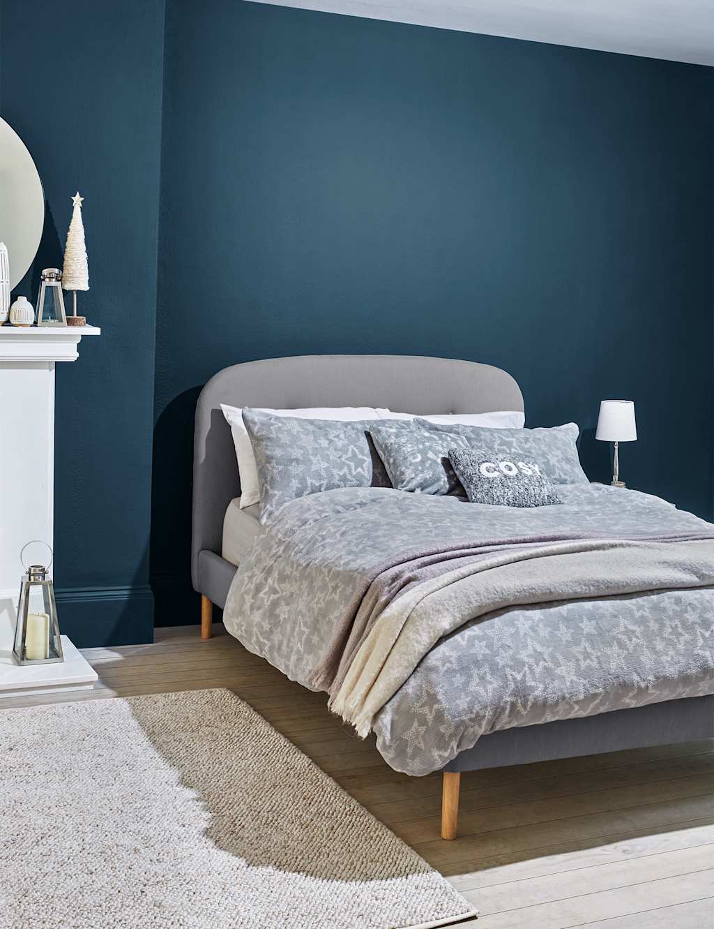 Fleece Star Print Bedding Set 4 of 6