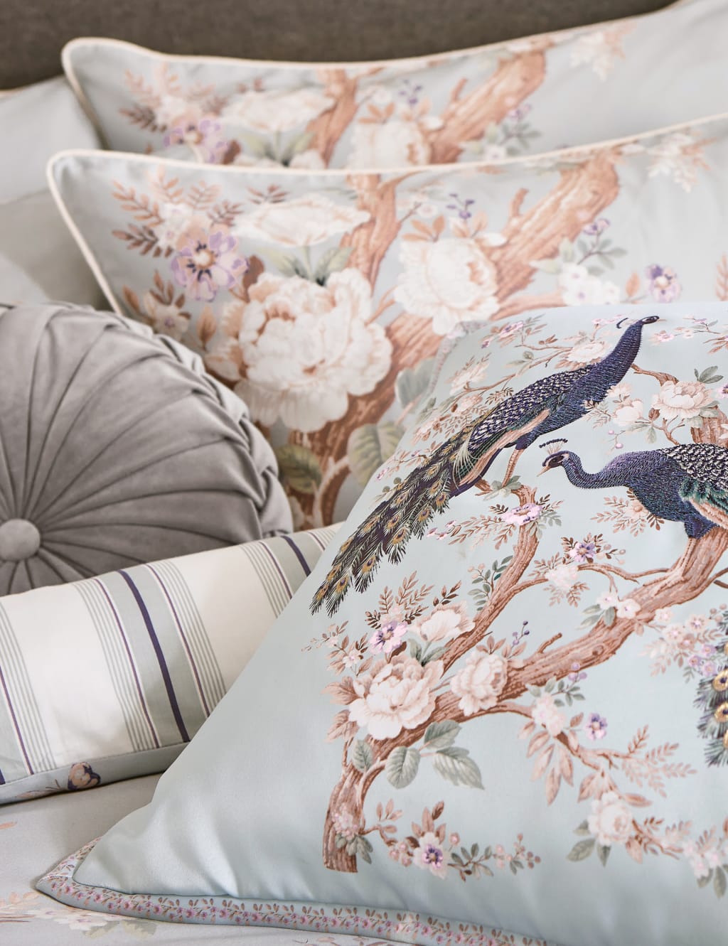 Pure Cotton Sateen Belvedere Bedding Set 2 of 4