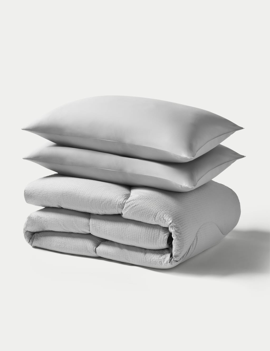 Seersucker 4.5 Tog Coverless Duvet Set 4 of 5