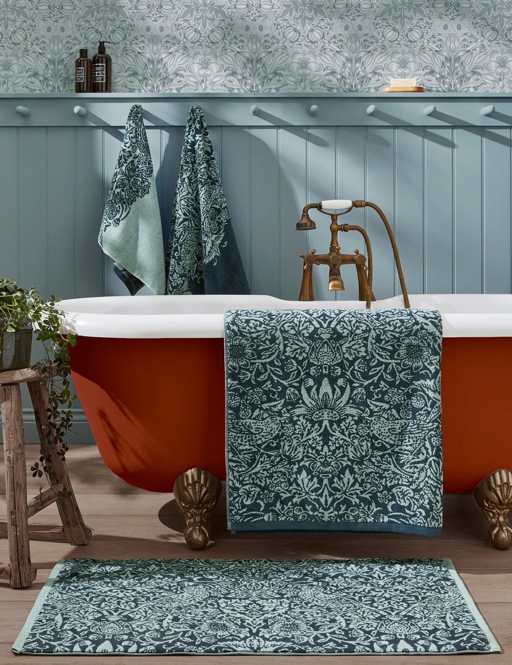 Morris & co towels 2025