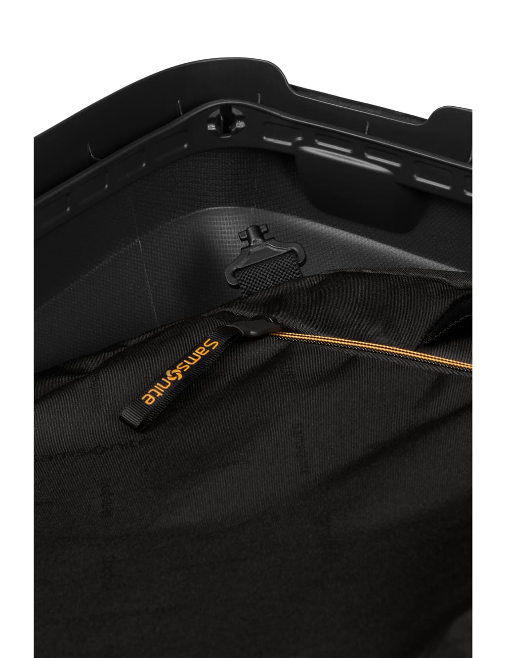 Essens 4 Wheel Hard Shell Cabin Suitcase 6 of 6