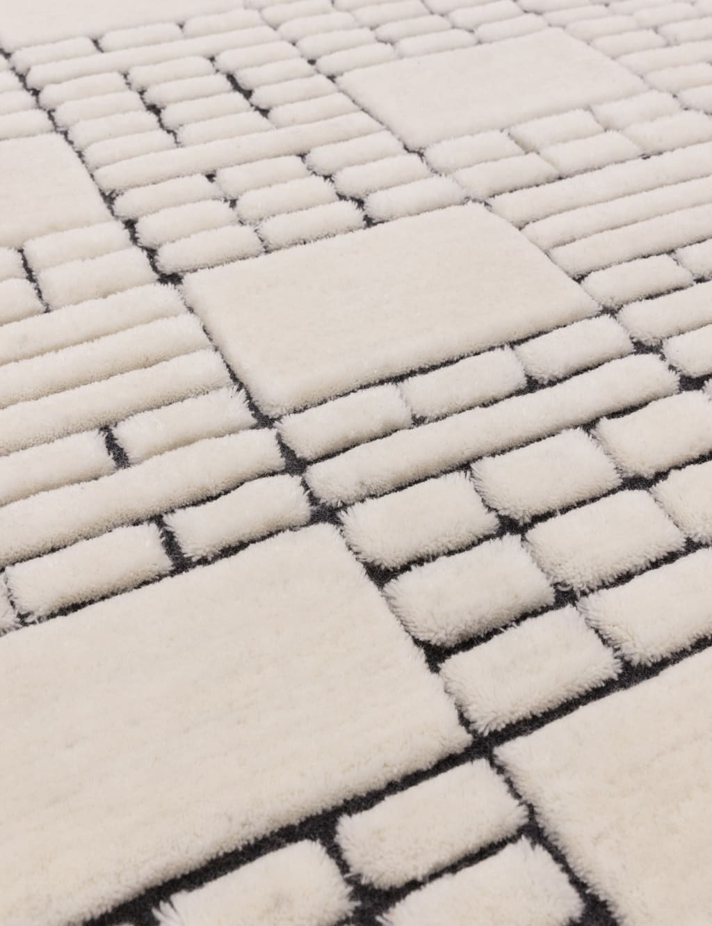 Empire Hand Tufted Pure Wool Rug 6 of 7