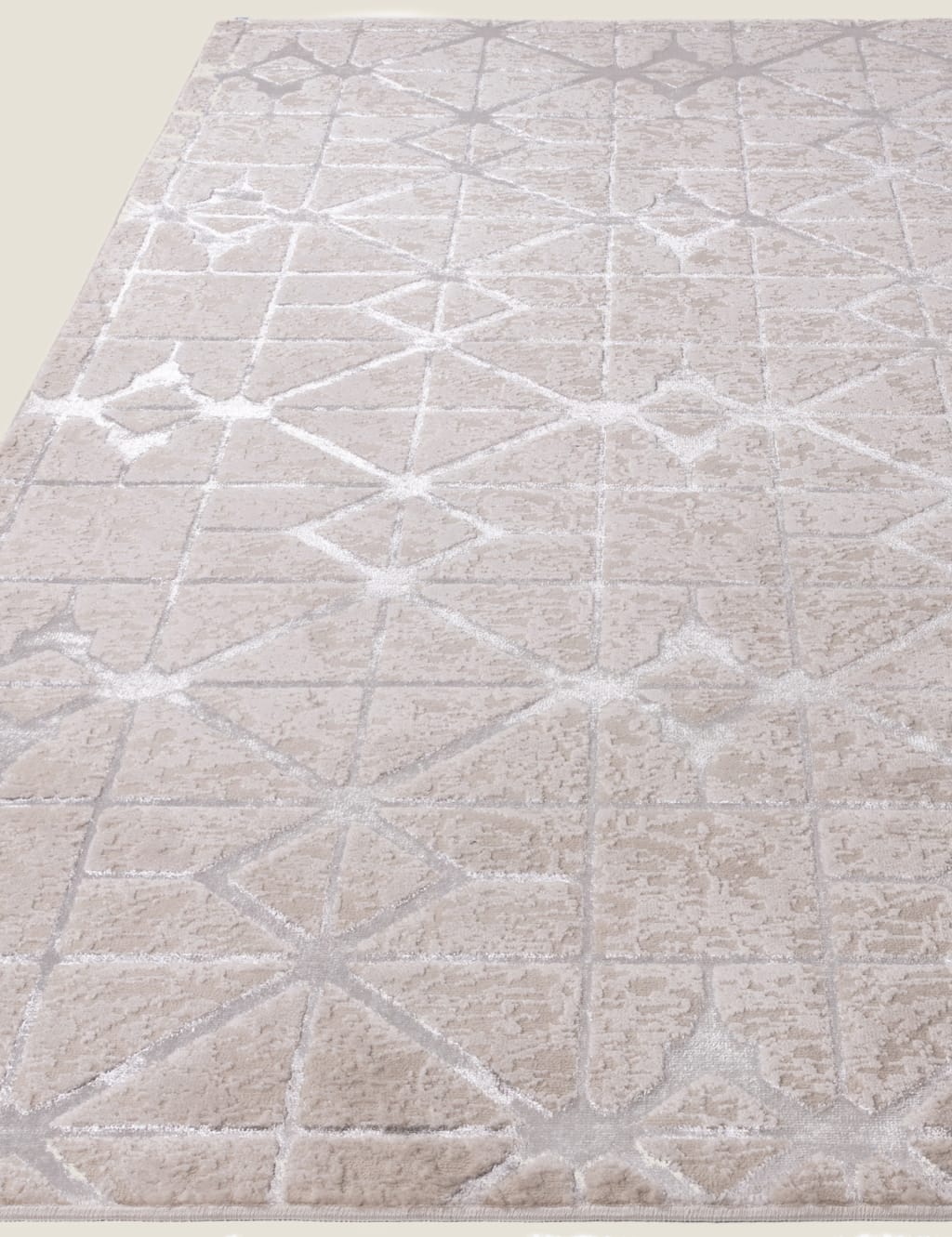 Aurora Lattice Rug 2 of 4