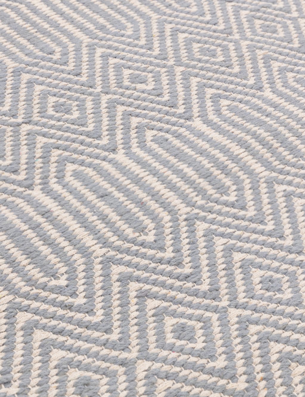 Geo Diamond Rug 4 of 5