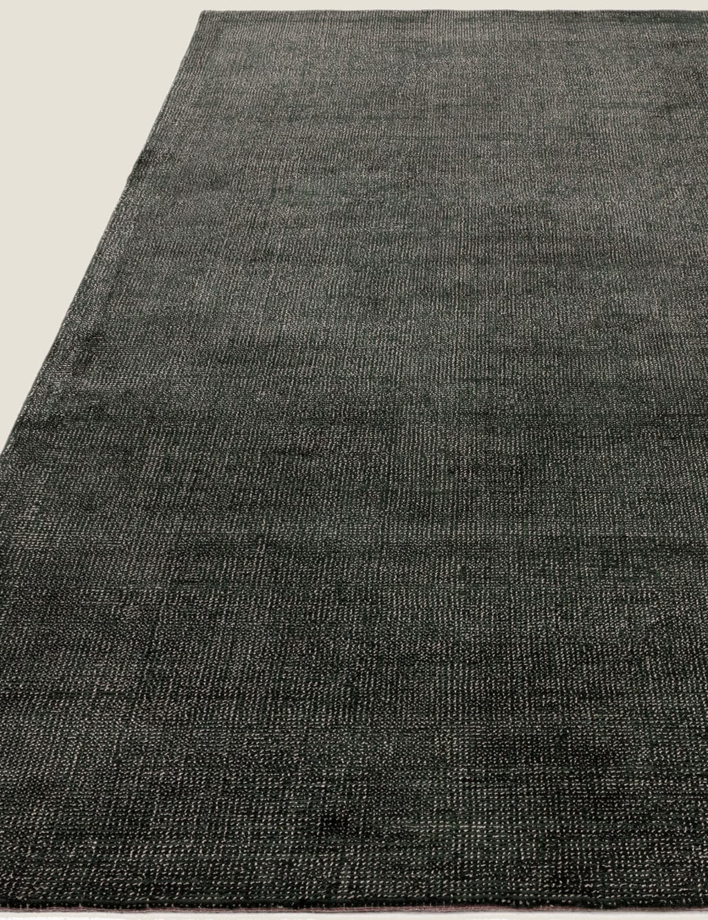 Aston Rug 3 of 5