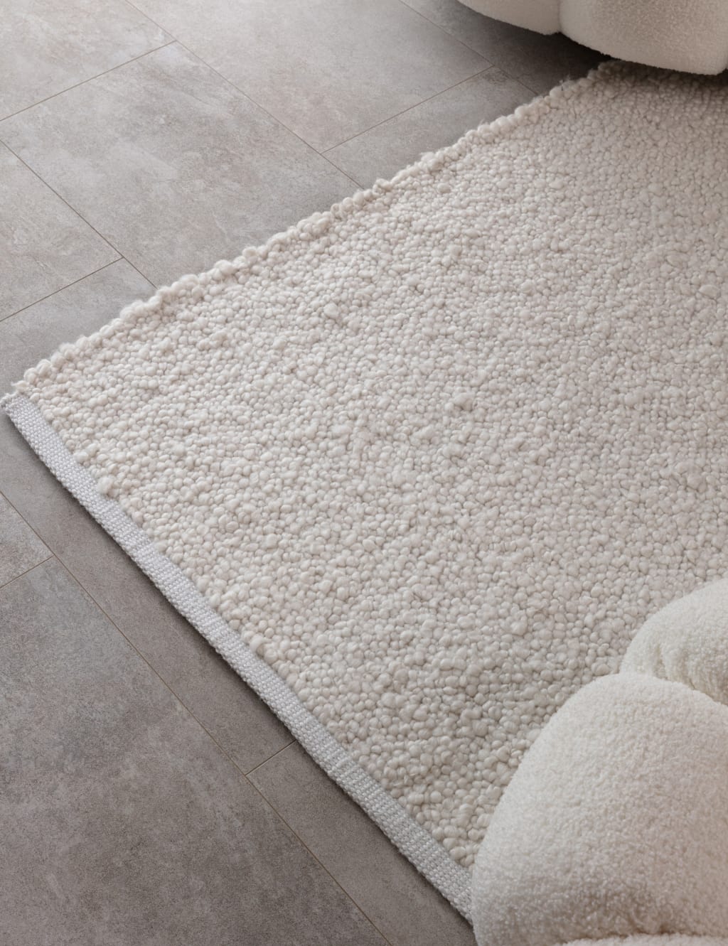Abbus Rug 5 of 6