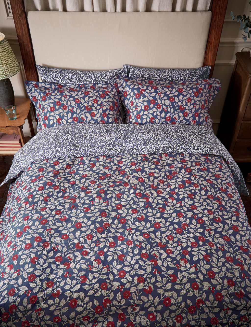 Pure Cotton Grove Floral Bedding Set 2 of 5