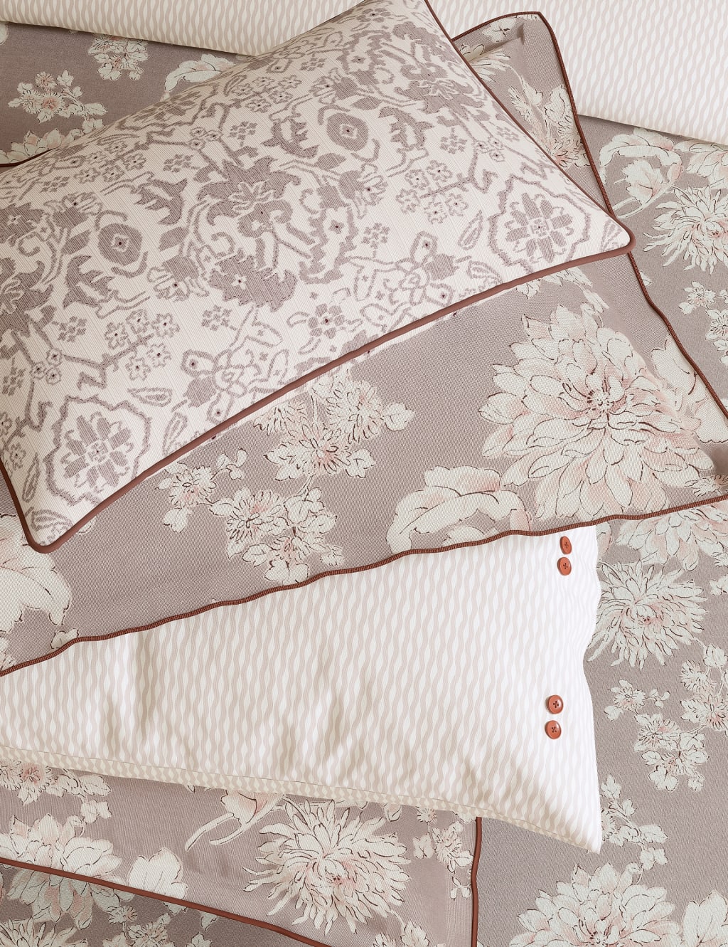 Pure Cotton Kassi Cushion 2 of 2