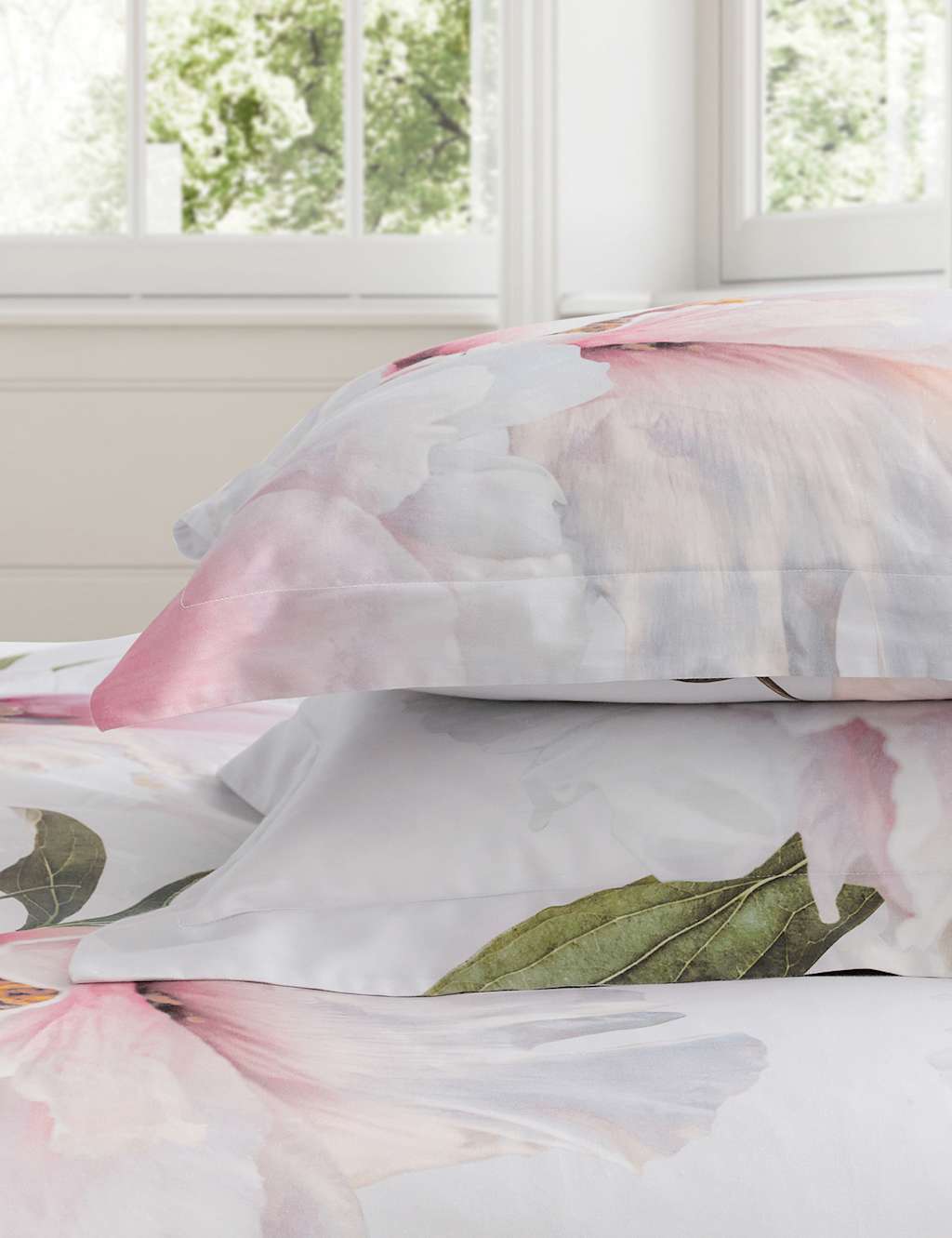 Sateen Peony Floral Bedding Set 5 of 5