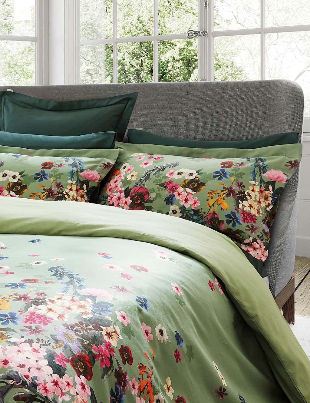 Pure Cotton Antiquity Border Bedding Set 3 of 5