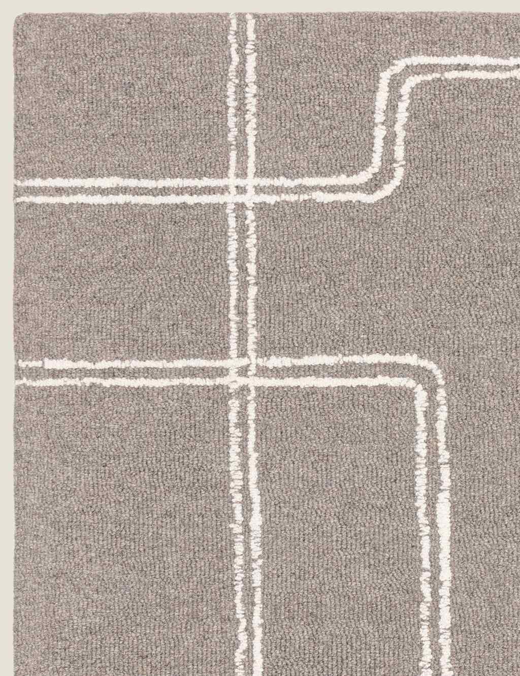 Ada Pure Wool Geometric Tufted Rug 4 of 6