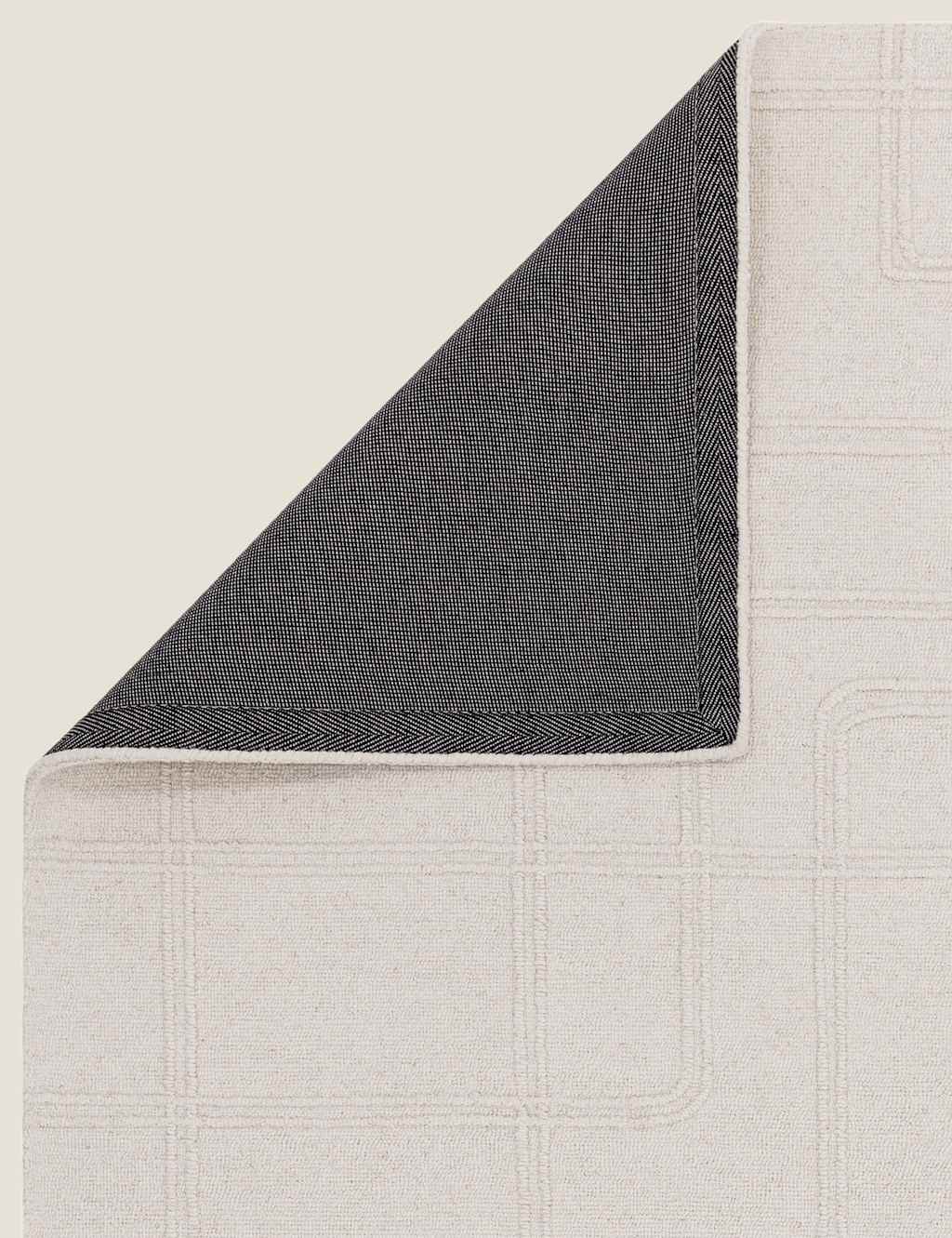 Ada Pure Wool Linear Tufted Rug 5 of 6