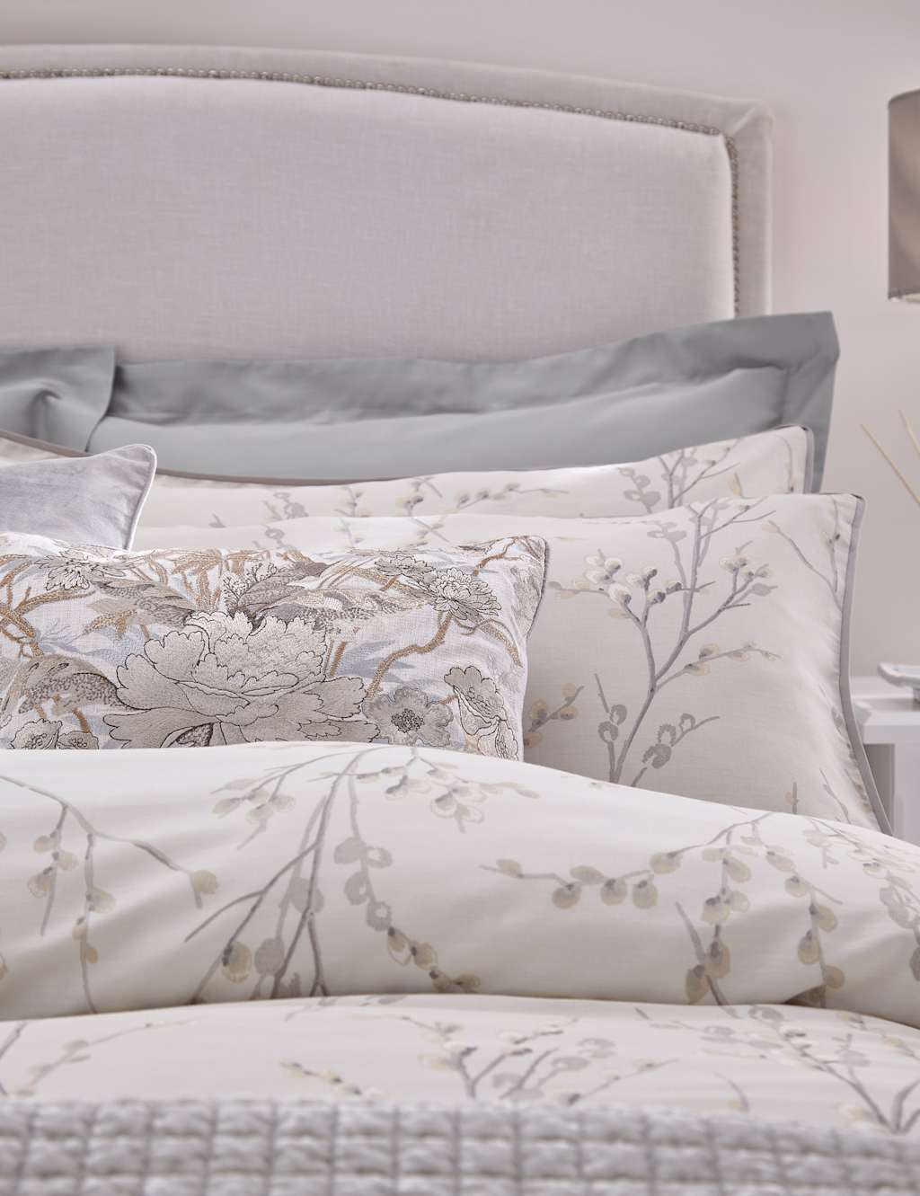 Pure Cotton Sateen Pussy Willow Bedding Set 3 of 4