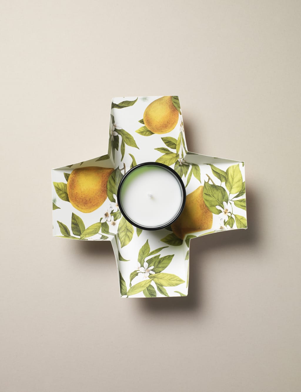 Iris Scented Candle 3 of 6