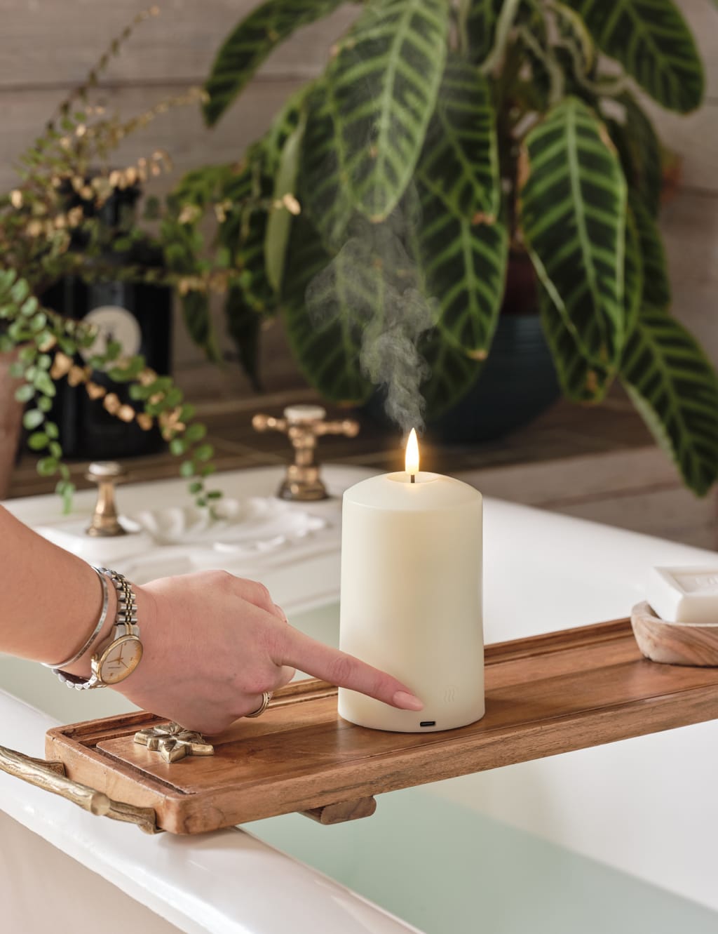 TruGlow® Air Portable Candle Diffuser 5 of 8