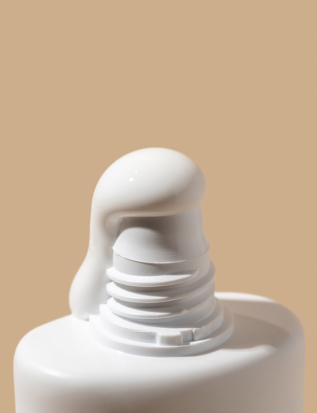 Daily Essential Moisturiser Cream SPF50+ 50ml 7 of 7