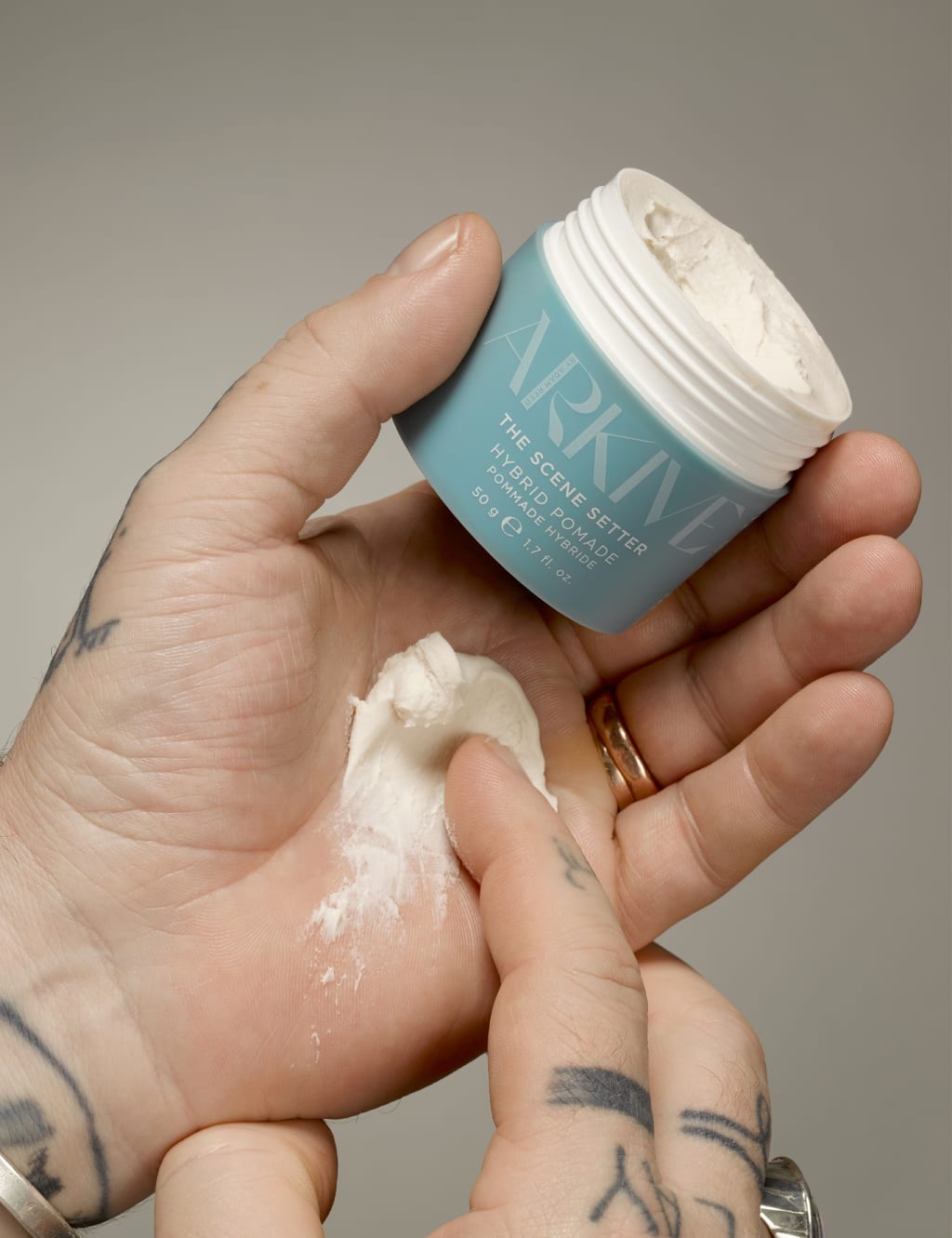 The Scene Setter Hybrid Pomade 50g 5 of 6