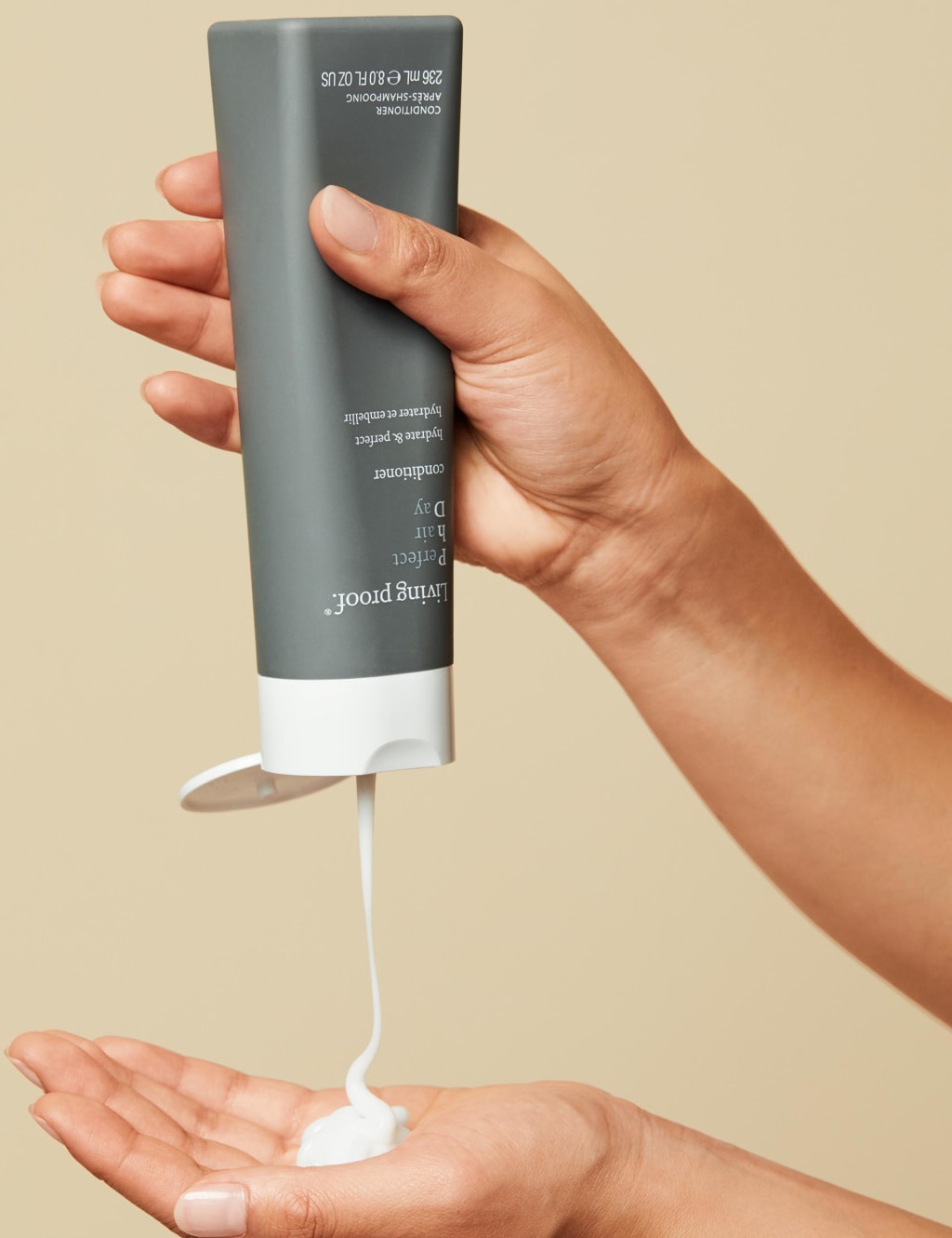 Perfect Hair Day™ Conditioner 236ml 7 of 8