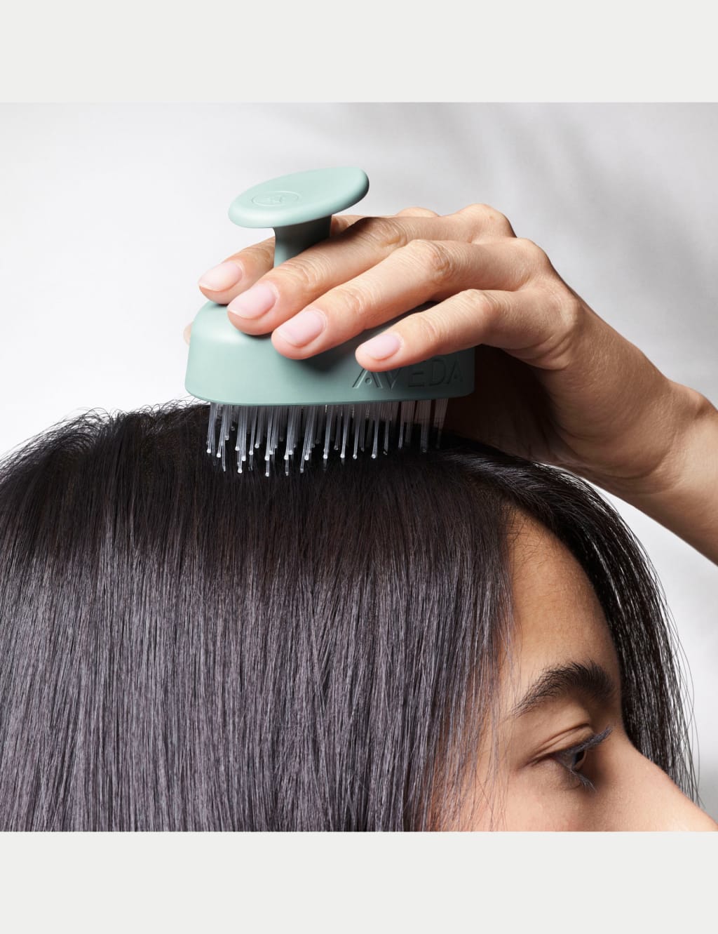 Shampoo massage brush top
