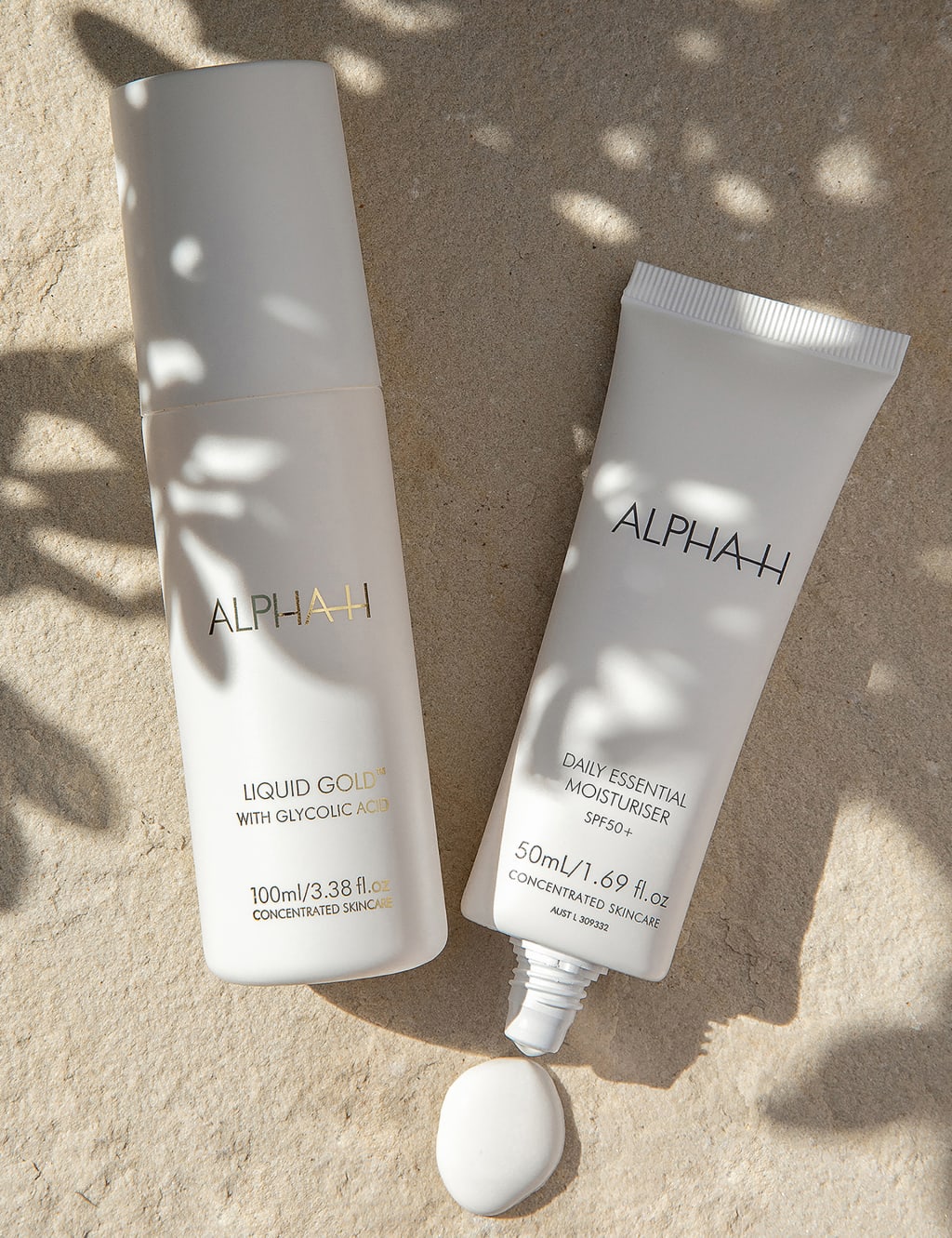 Glow & Protect Duo 3 of 4