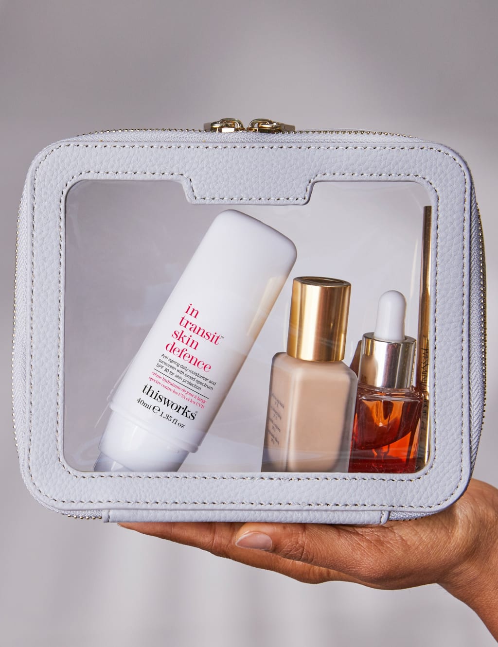 In Transit Skin Defence SPF 30 40ml 4 of 7