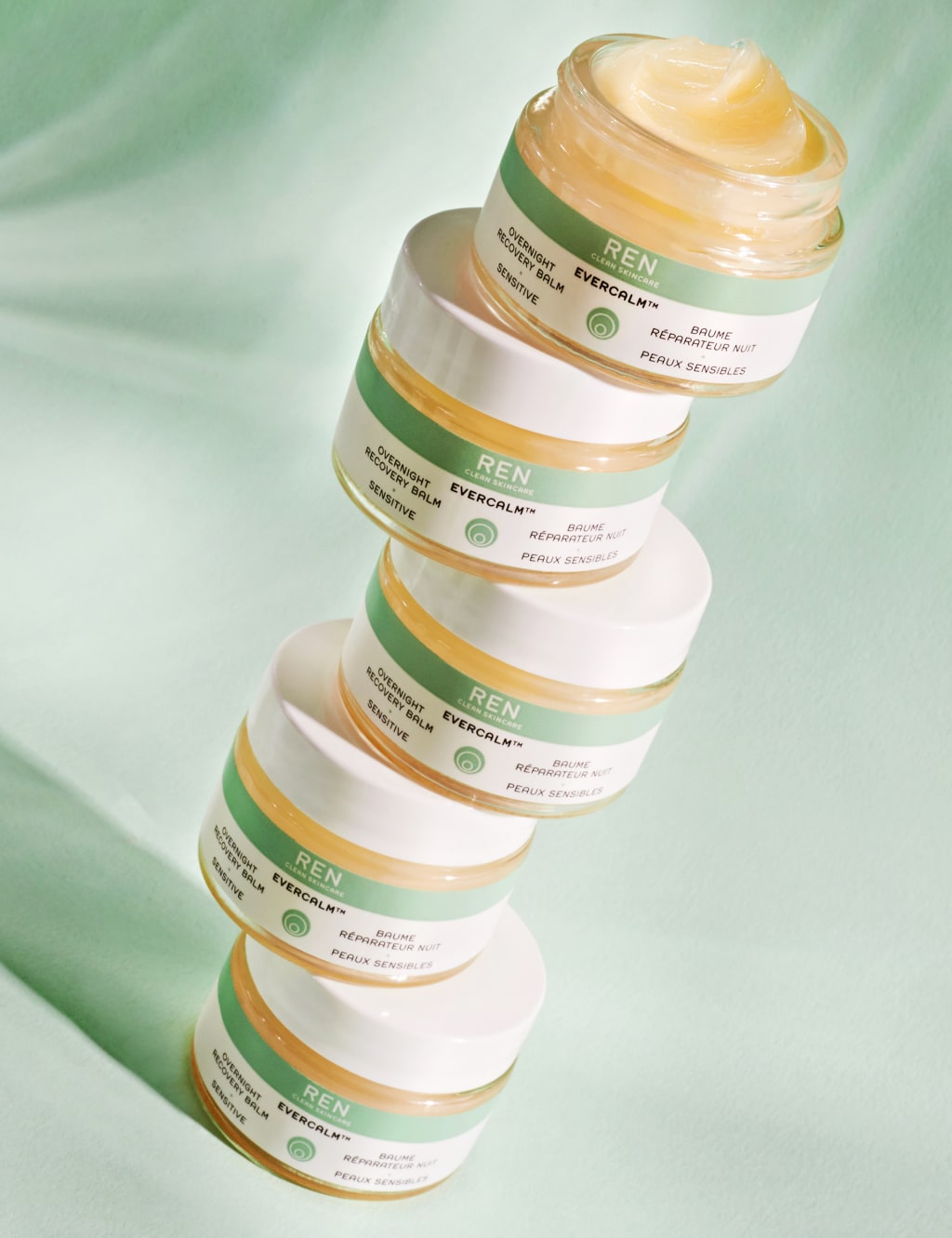 Evercalm™ Overnight Recovery Balm 30ml 6 of 9
