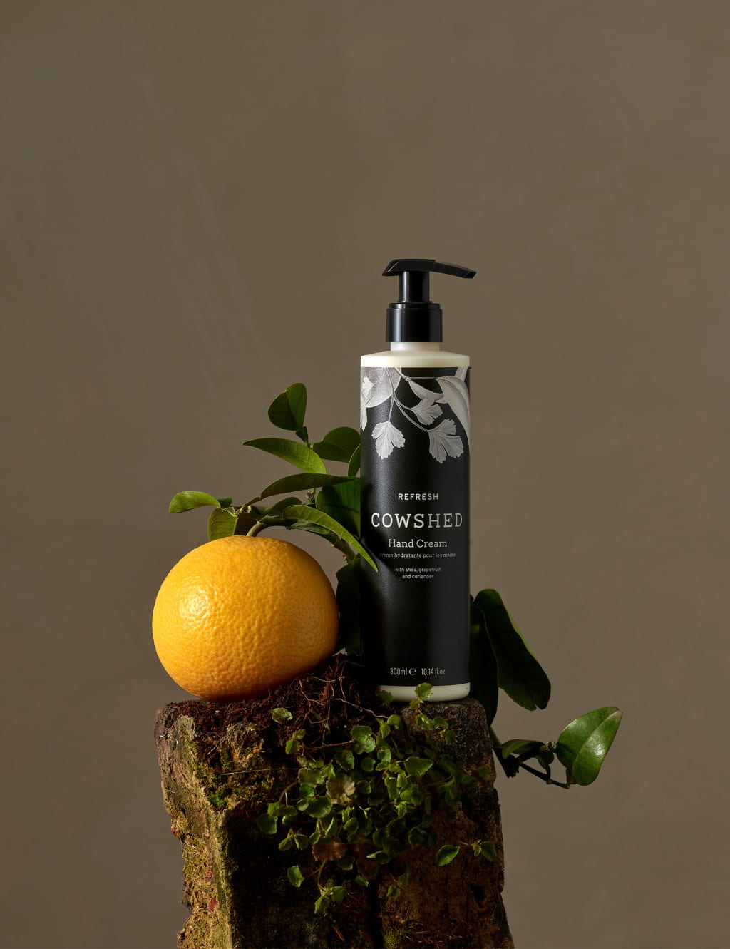 Cowshed Refresh Hand Cream 300ml 2 of 2