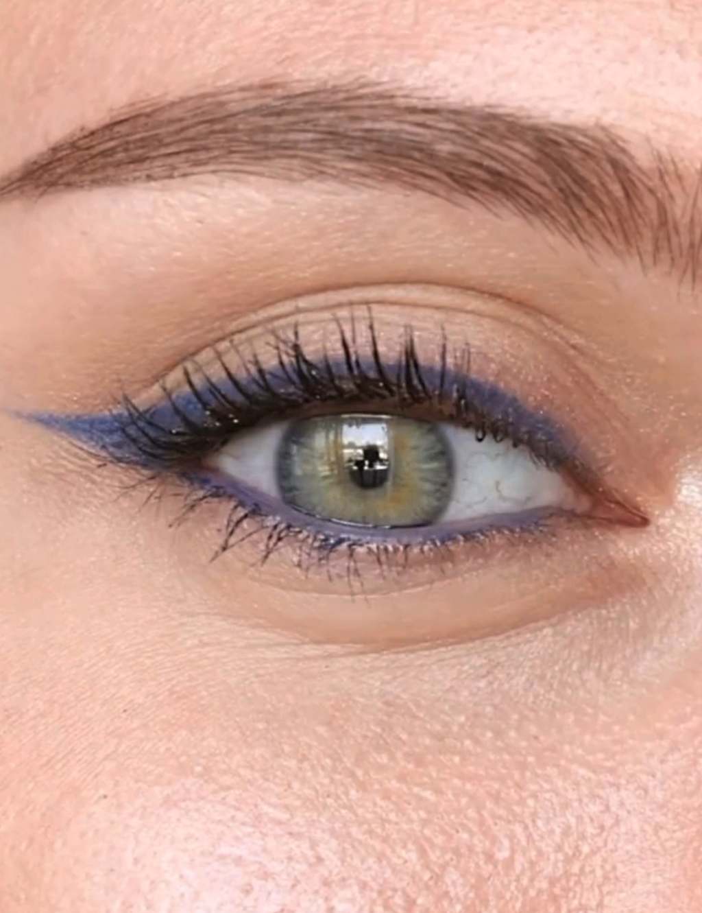 Satin Eyeliner 6 of 6