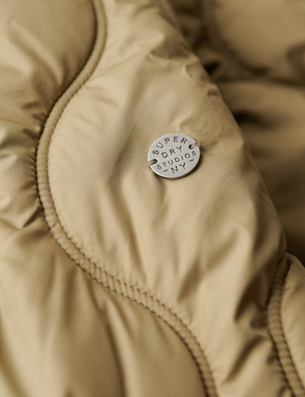 Quilted Lightweight Relaxed Coat 6 of 9