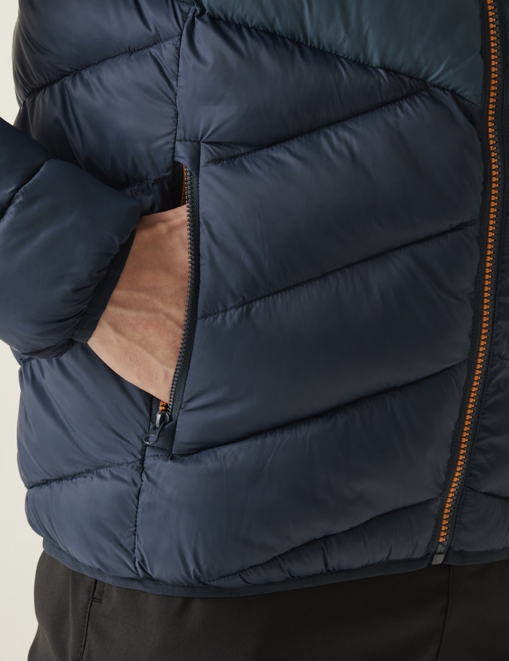 Dalent Lightweight Padded Jacket 6 of 6
