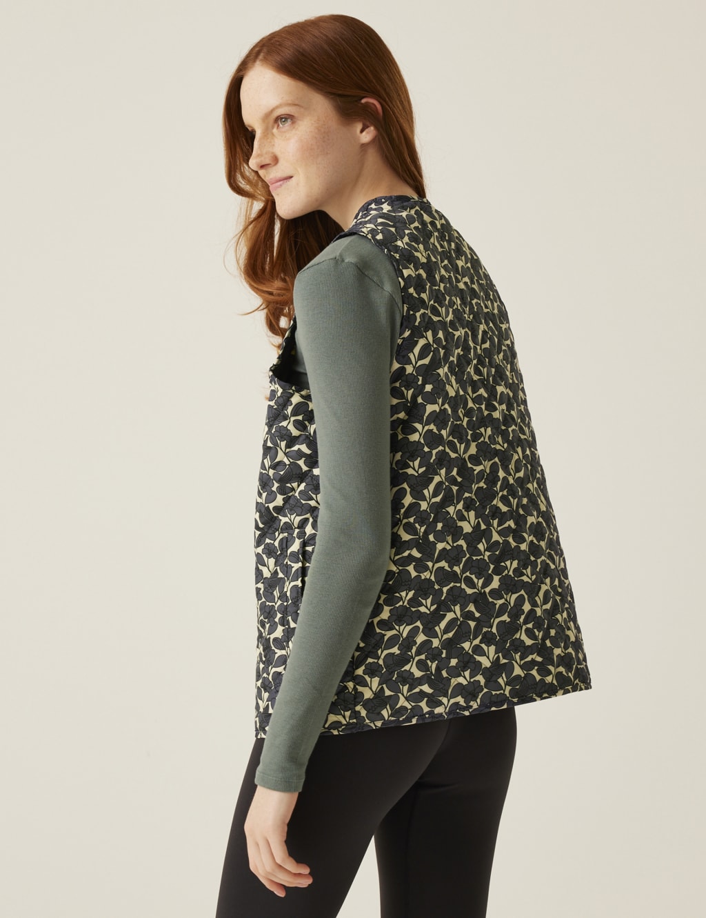 Orla Kiely Quilted Floral Gilet 4 of 6
