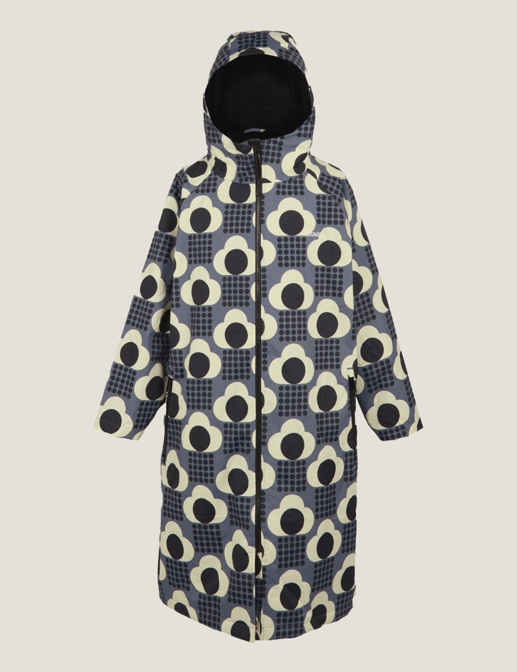 Orla Kiely Waterproof Hooded Changing Robe 2 of 7