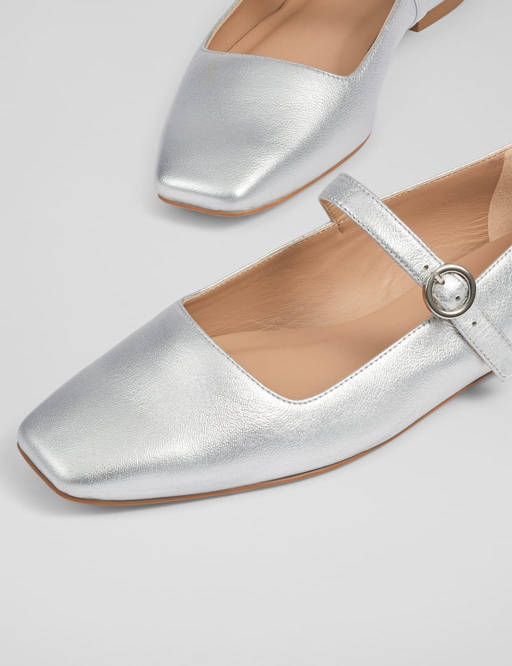 Leather Strappy Square Toe Mary Jane Shoes 3 of 4