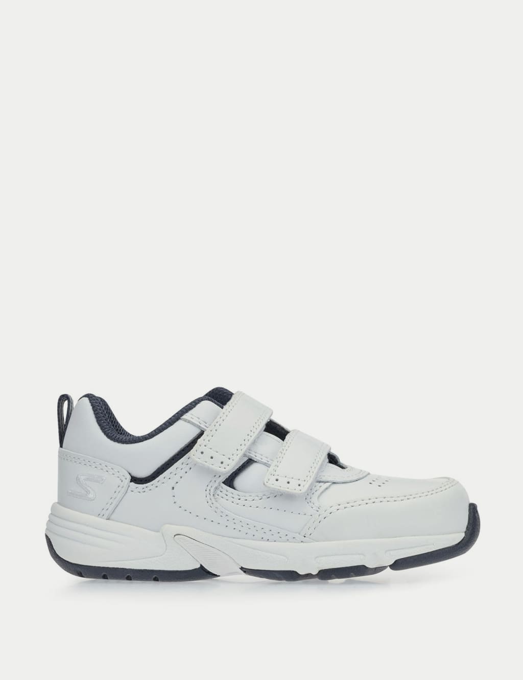 Large trainers uk store