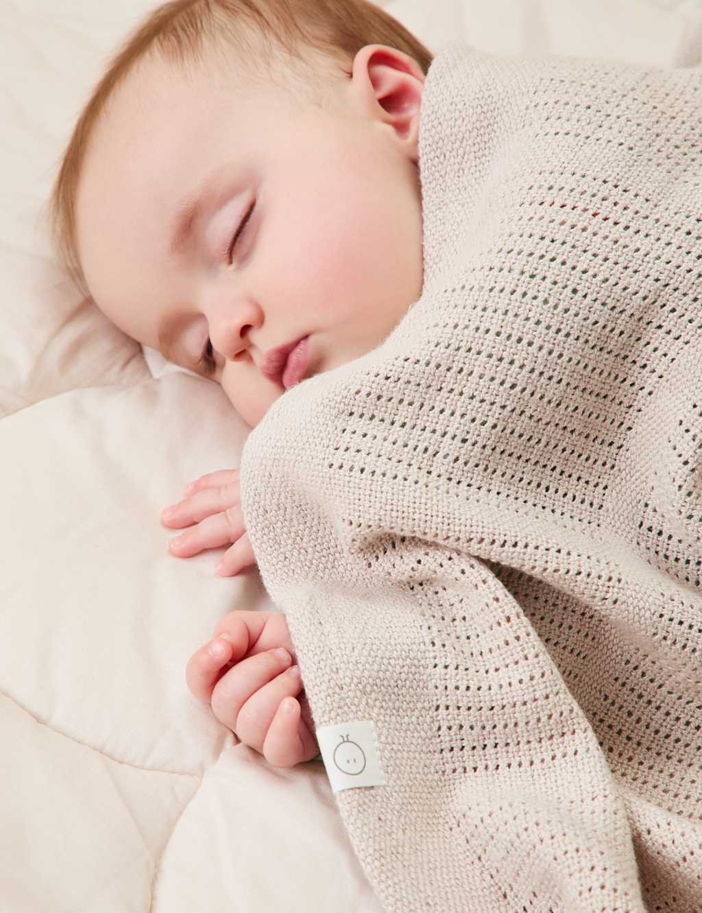 Cotton Blend Cellular Blanket 1 of 4