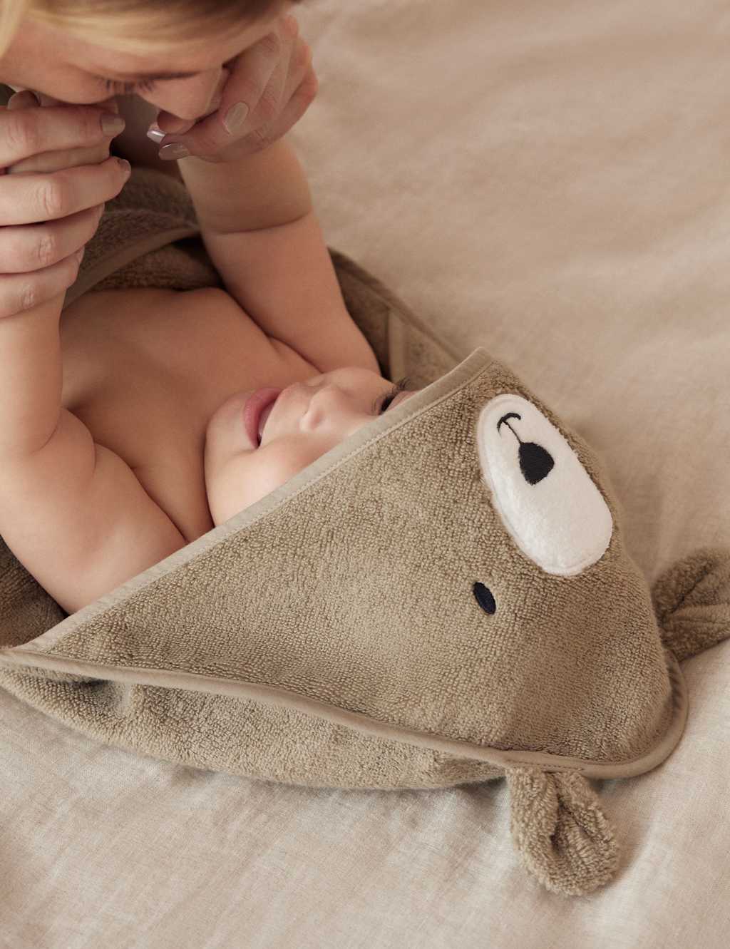 Pure Cotton Bear Hooded Baby Towel 3 of 6