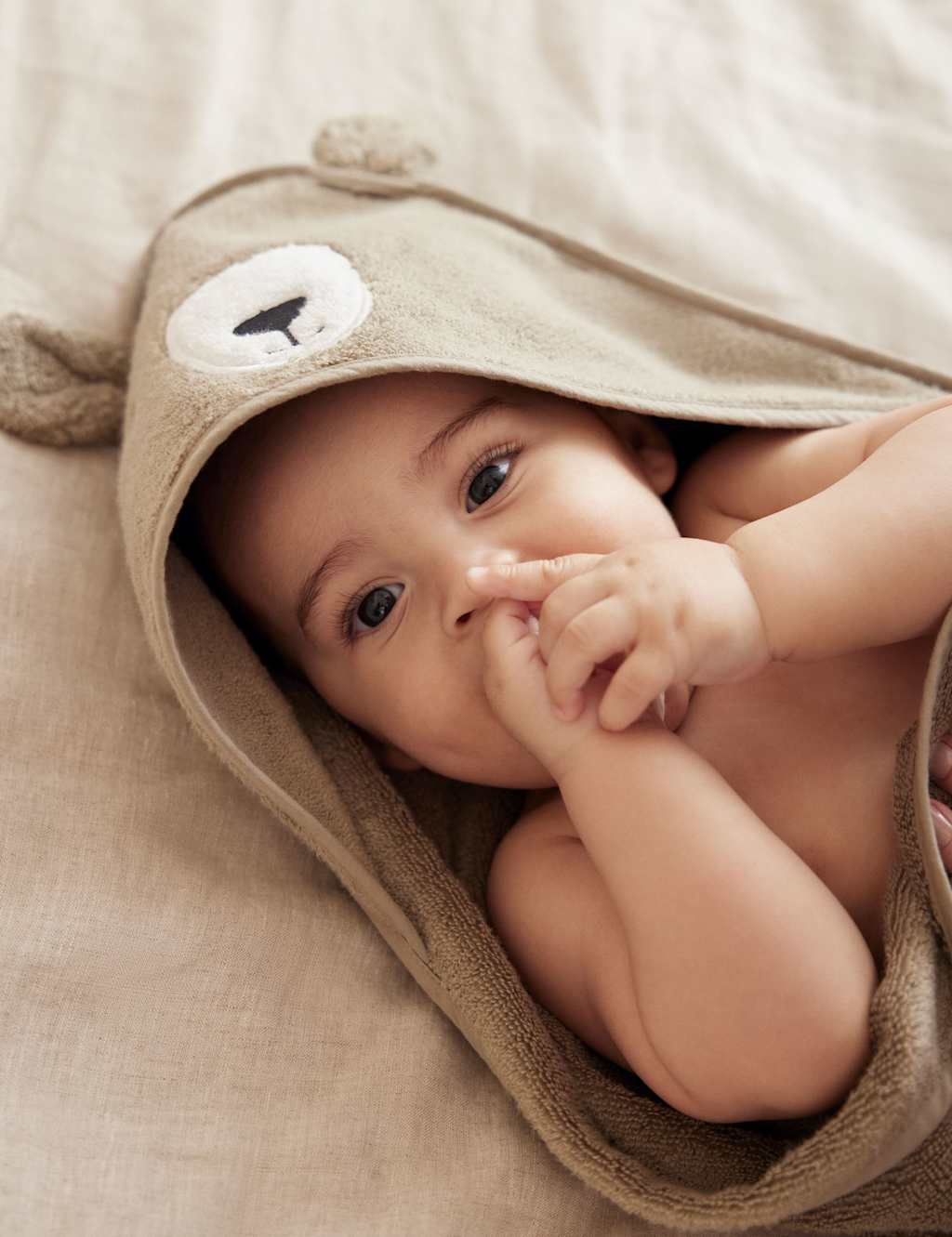 Pure Cotton Bear Hooded Baby Towel 4 of 6