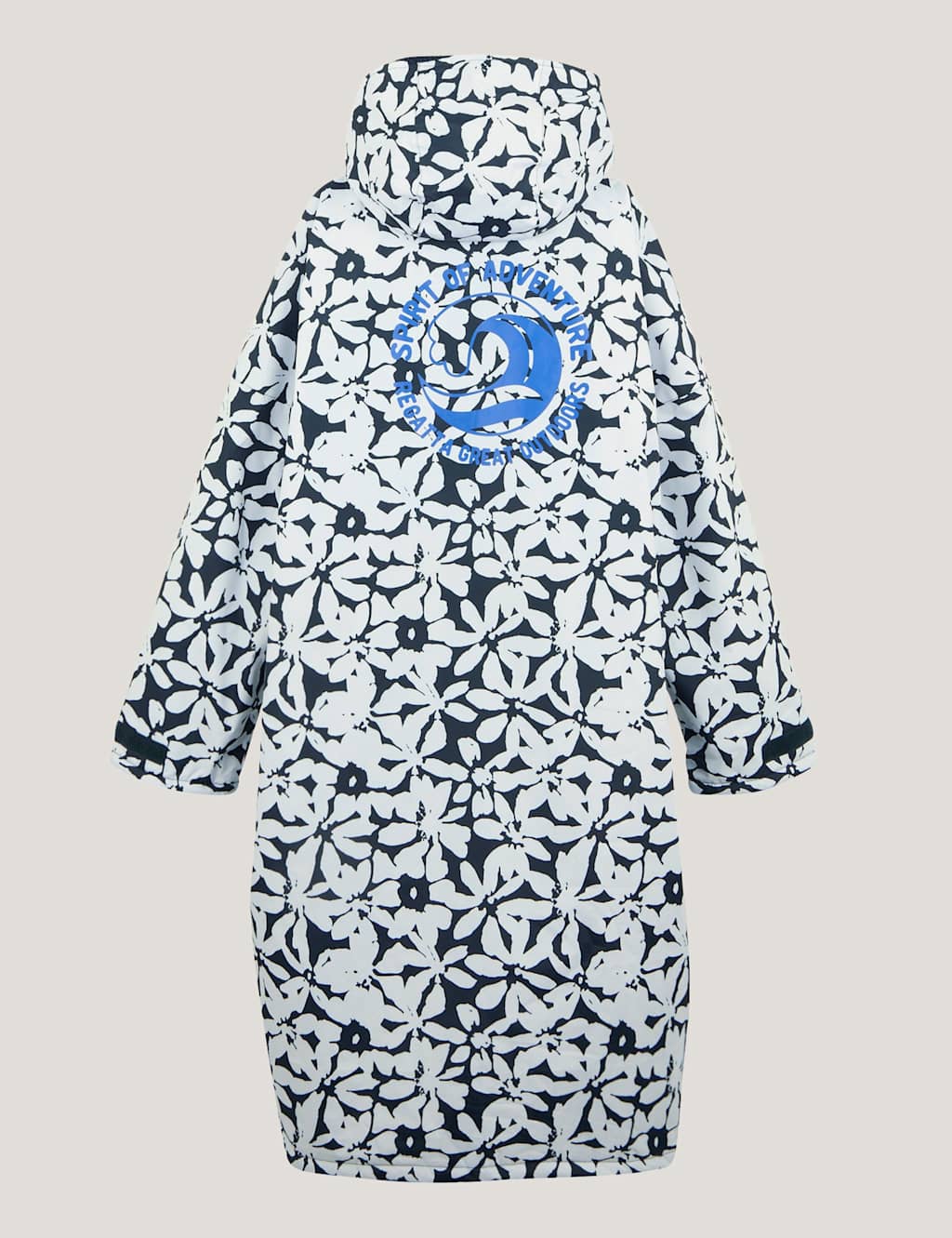 Waterproof Hooded Borg Lined Changing Robe 5 of 6