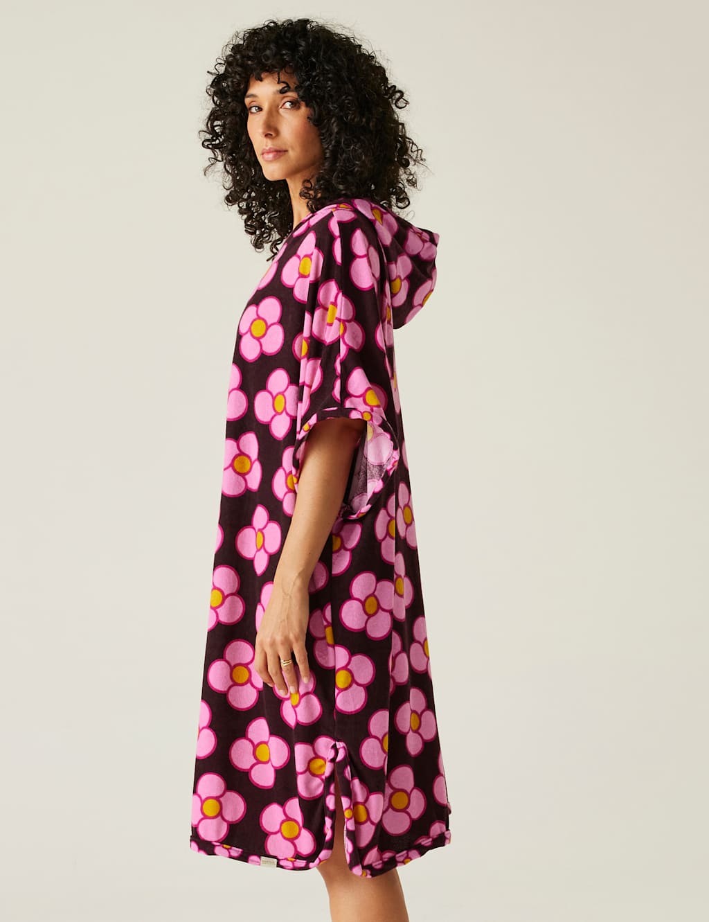 Orla Kiely Floral Towelling Changing Robe 3 of 7