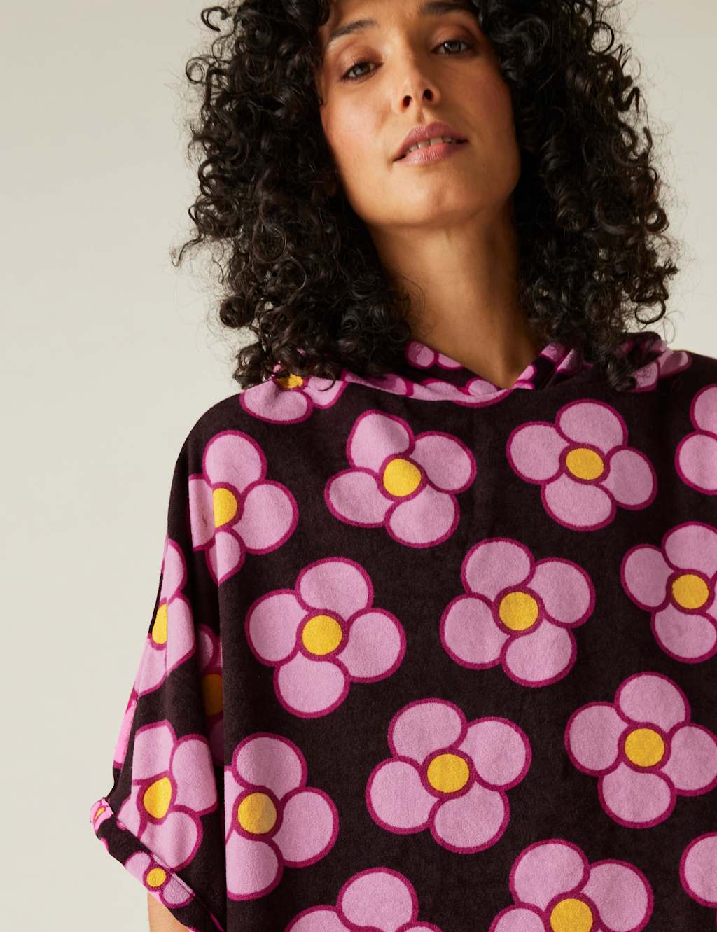 Orla Kiely Floral Towelling Changing Robe 6 of 7