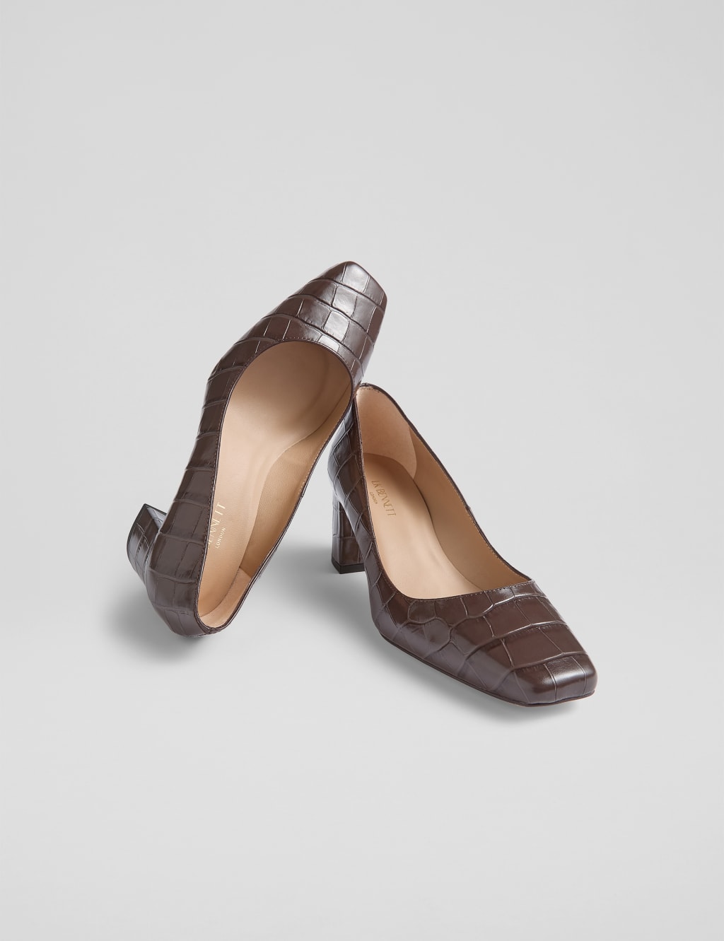 Square shoes heels outlet