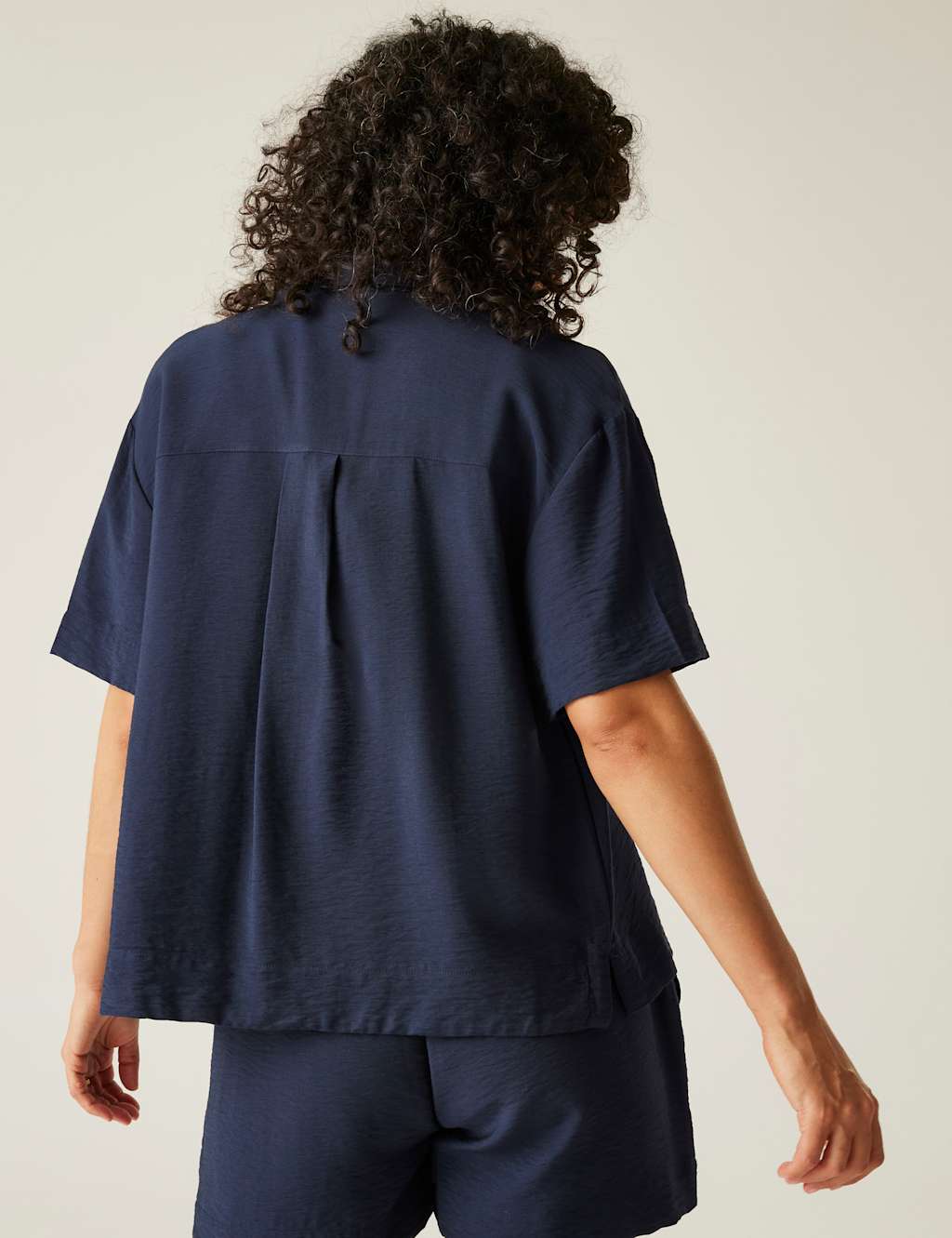 Salise Collared Relaxed Button Through Shirt 4 of 6