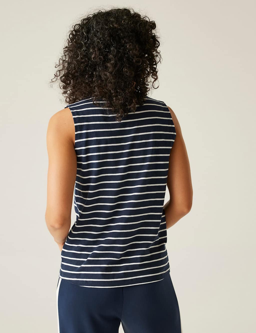 Fariene Pure Cotton Striped Vest 4 of 5