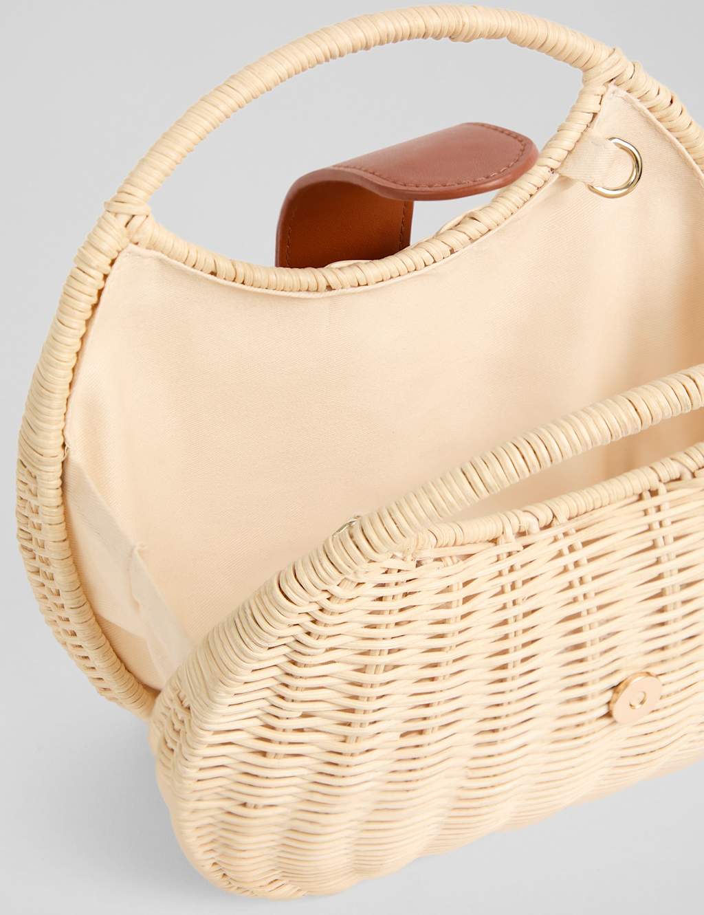 Rattan Chain Strap Grab Bag 3 of 3