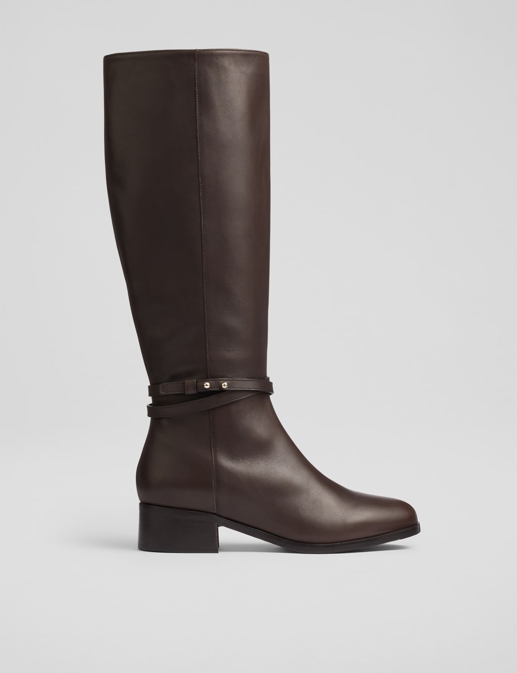 Riding heel online